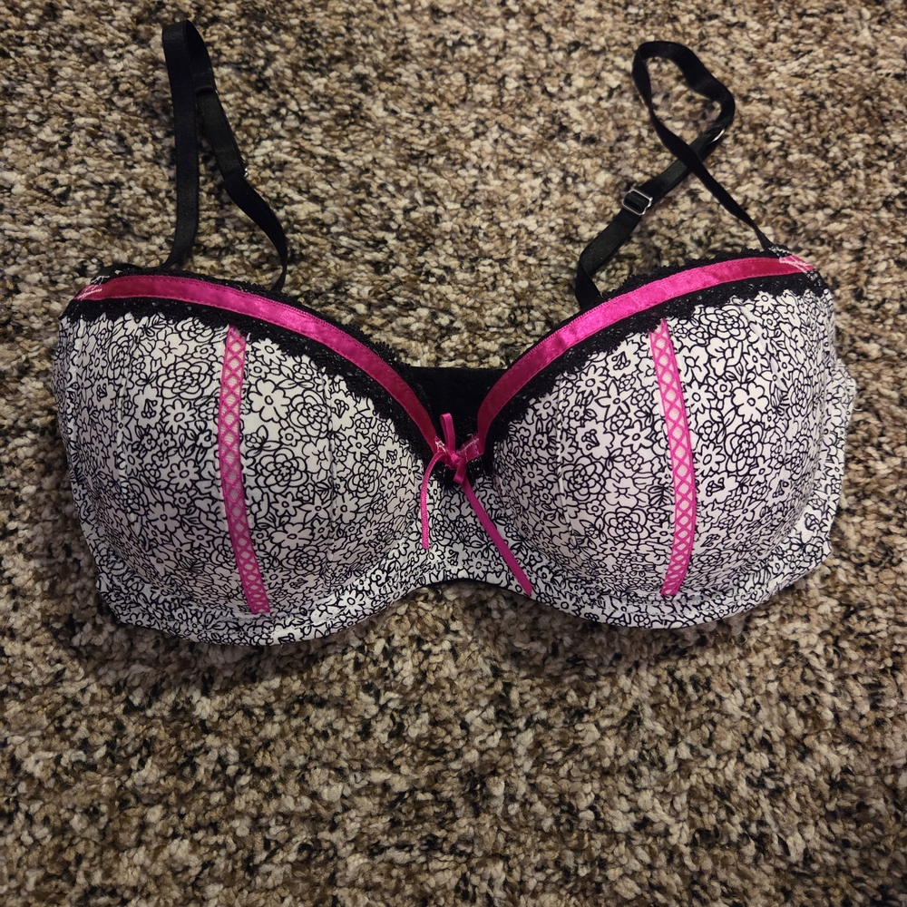 Candie's Black & Pink Floral Molded Bra